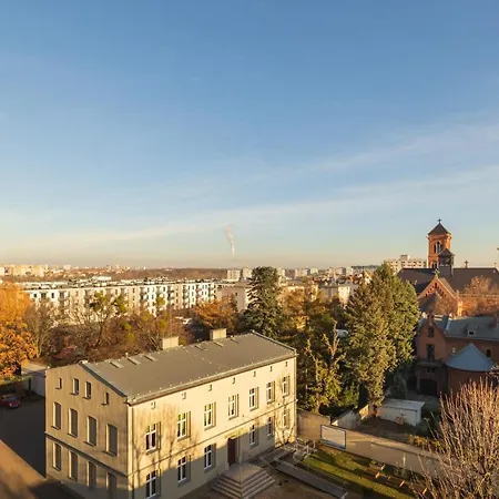 One Bedroom With Balcony In By Renters Apartament *